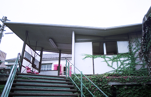 ���Y���@�������ۉw