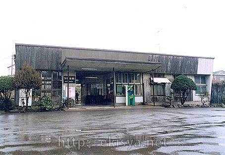 �������@�������w