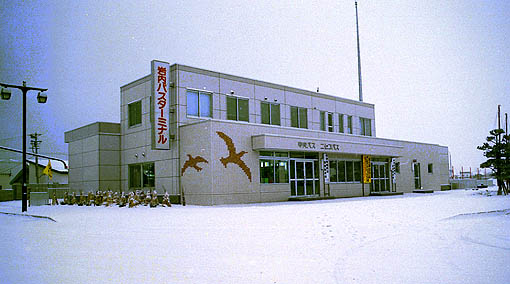 ������@����w