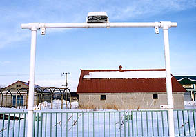 �y�����@����w