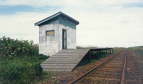 �H�y���@����w