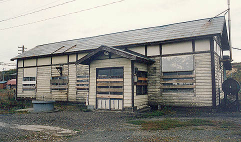 �H�y���@�S���w