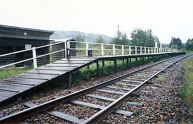 �r�k���@������w