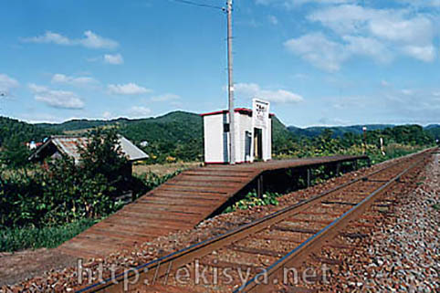 ������@�K���w