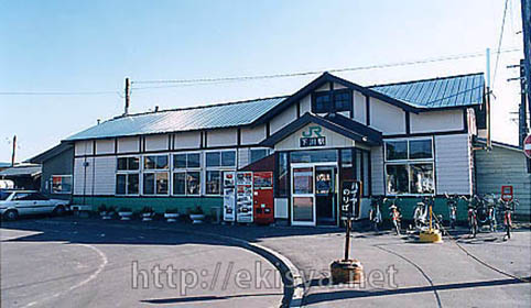 ������@����w