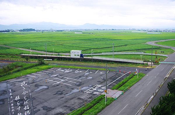 田んぼアート駅