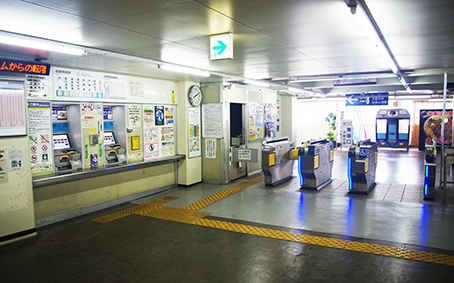 �Ó샂�m���[���E�Ó�]�̓��w