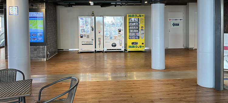 �Ó샂�m���[���E�Ó�]�̓��w