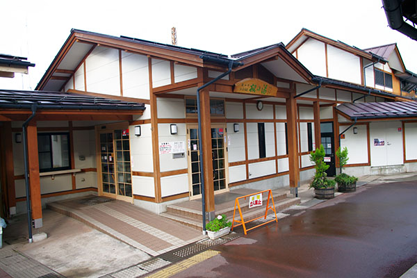 ���c���w