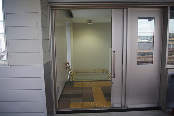 �d�S���Éw