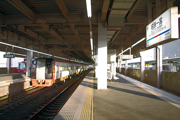 ���S��{�w