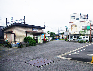 ���É��S���E�������w