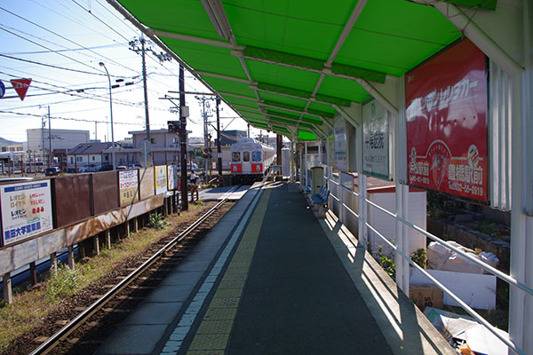 �������w