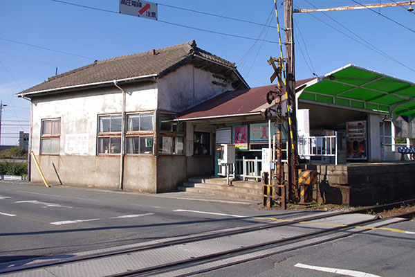 �������w