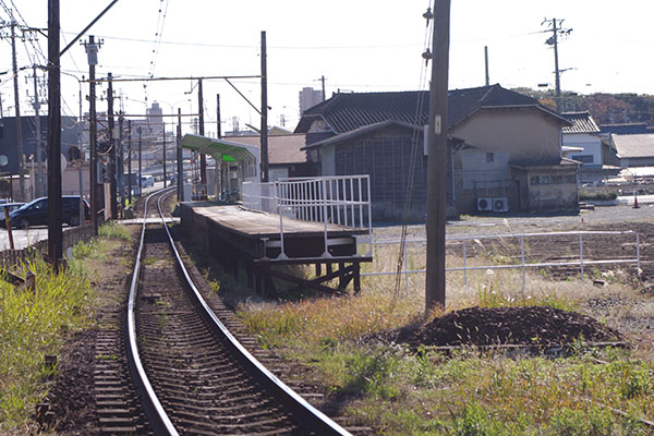 �������w