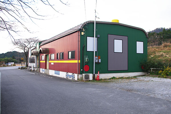 �������w