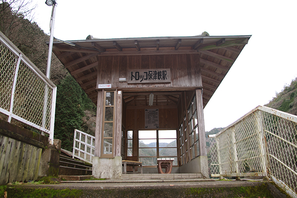 �g���b�R�ےË��w