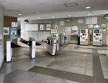 �X�J�C���[���T�[�r�X �݂ǂ���w