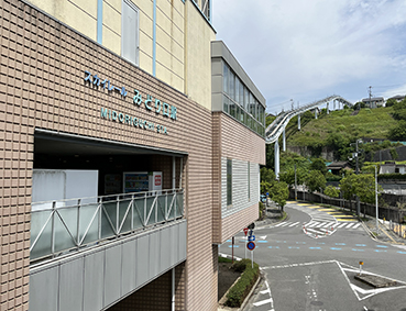 �X�J�C���[���T�[�r�X �݂ǂ���w