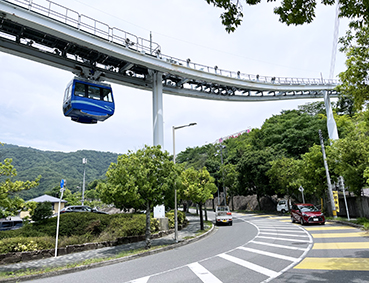 �X�J�C���[���T�[�r�X �݂ǂ���w