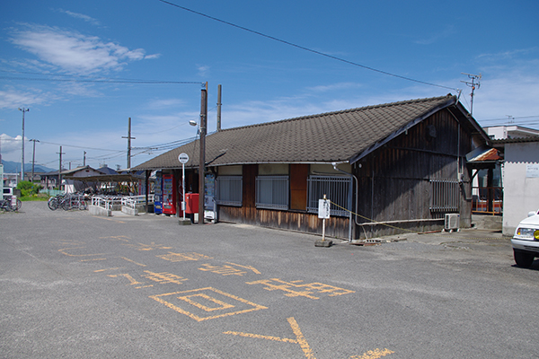 ���͌��w�@���w��