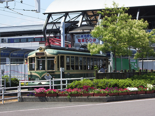 高知駅前駅