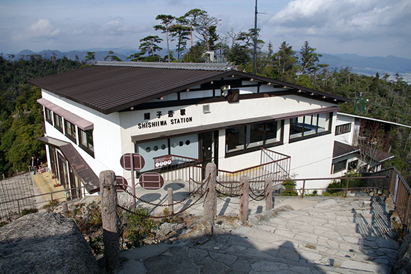 �{�����[�v�E�G�[�@���q��w