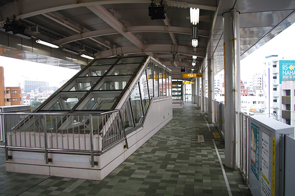 ���h���w